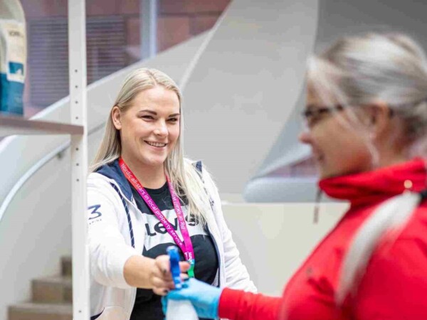 Kokemusten vaihtoa kollegoiden kesken esihenkilökoulutuksessa